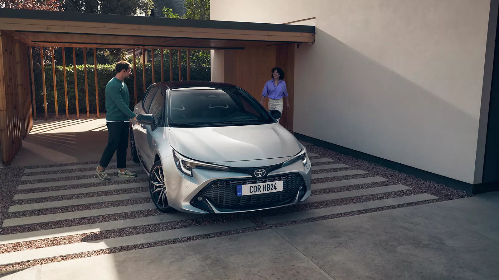 toyota-corolla-hatchback