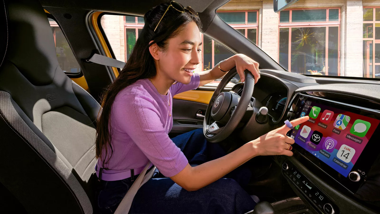 funkcja follow me toyota jak włączyć